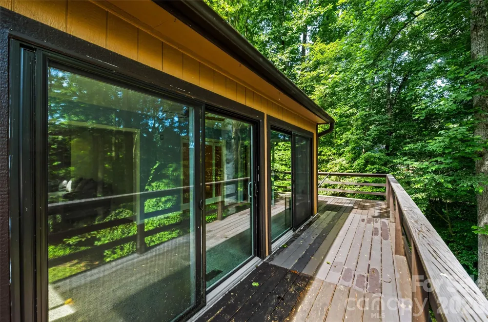 27 Unity Court Etowah, NC 28729