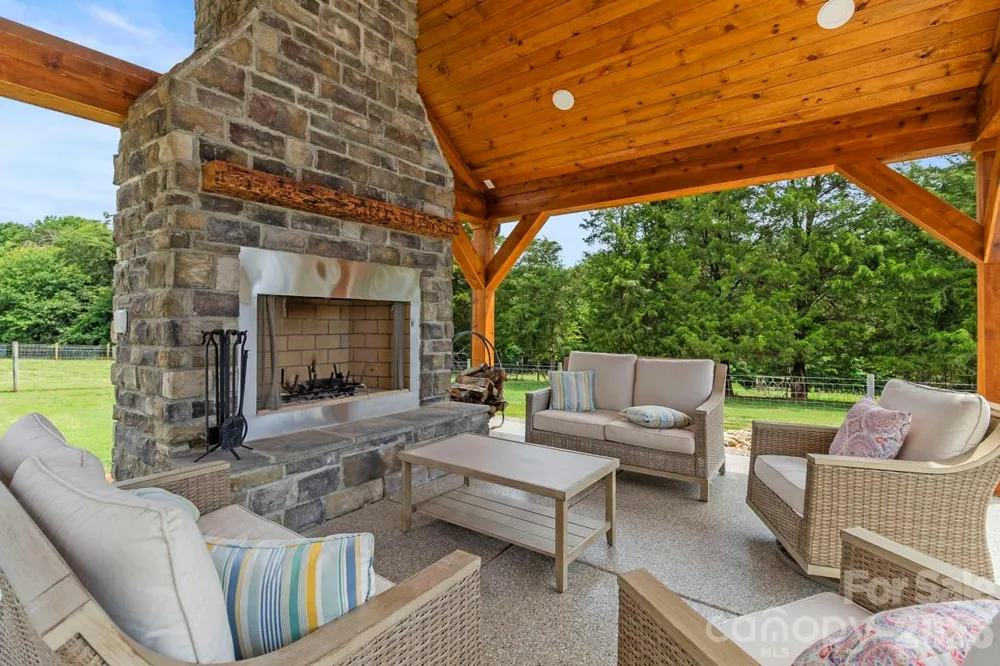 178 Key Farmstead Lane Lincolnton, NC 28092