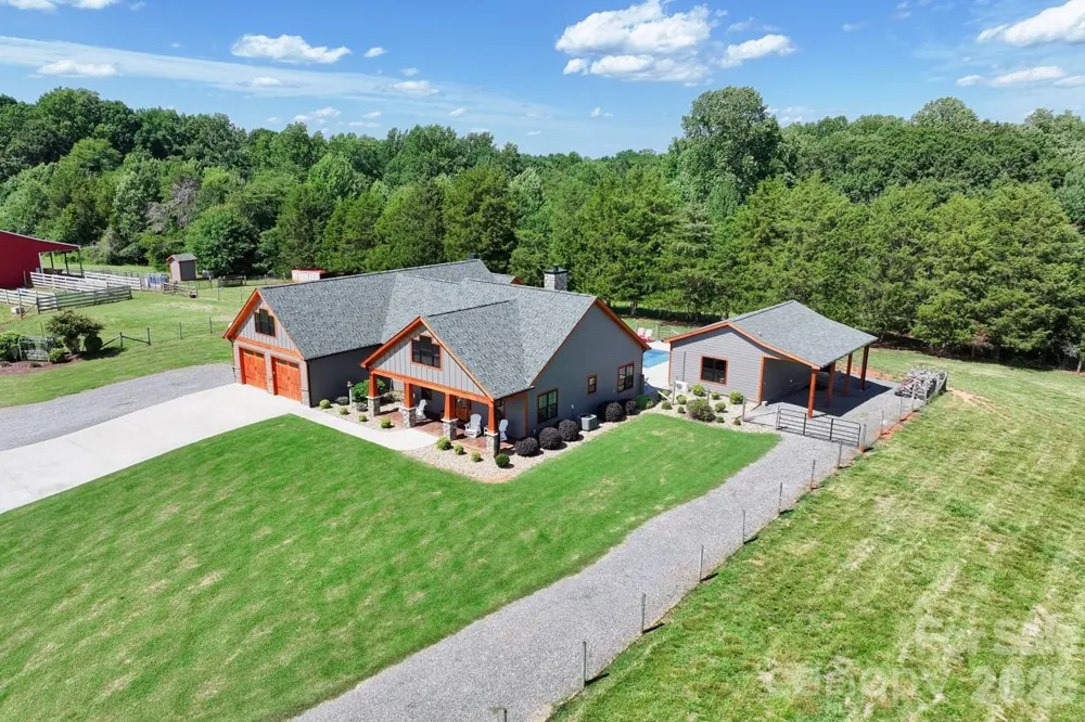 178 Key Farmstead Lane Lincolnton, NC 28092