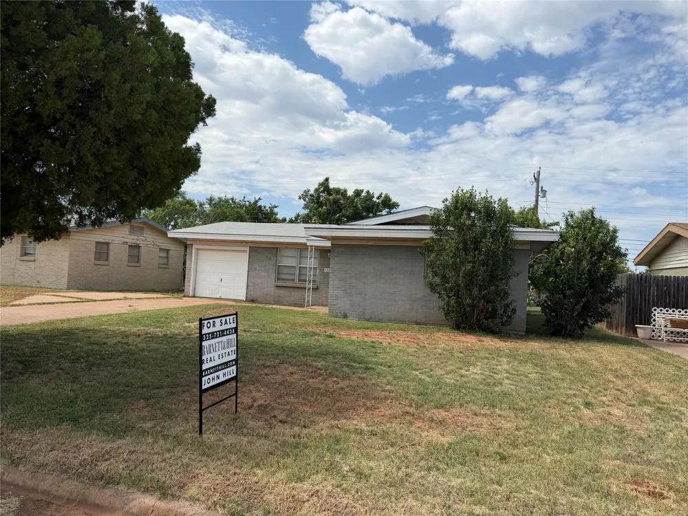 5226 Lamesa Avenue Abilene, TX 79605