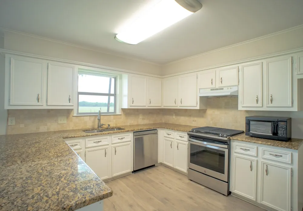 812 Crestline Drive Mexia, TX 76667
