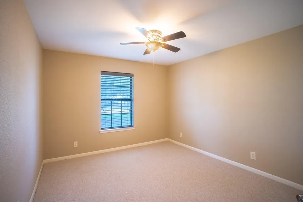 812 Crestline Drive Mexia, TX 76667