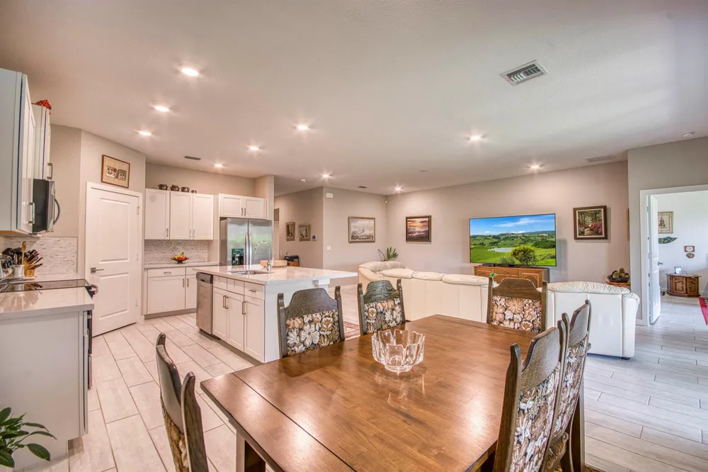 4720 NW Exchange Avenue Jensen Beach, FL 34957