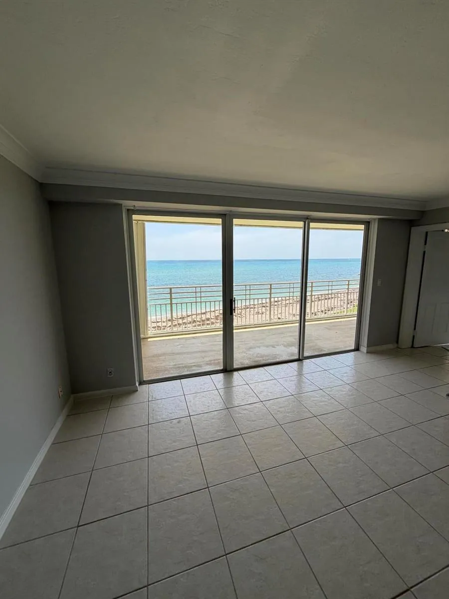 350 S Beach Road #403 Tequesta, FL 33469