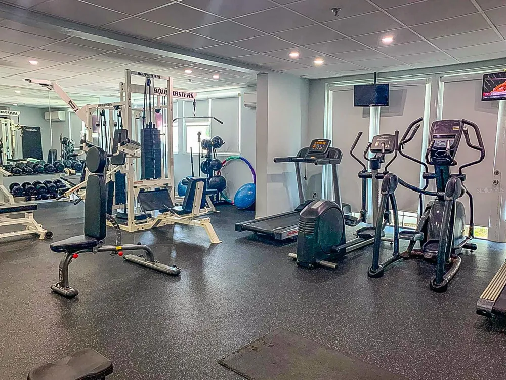 550 AVENIDA CONSTITUCION #810 San Juan, PR 00901