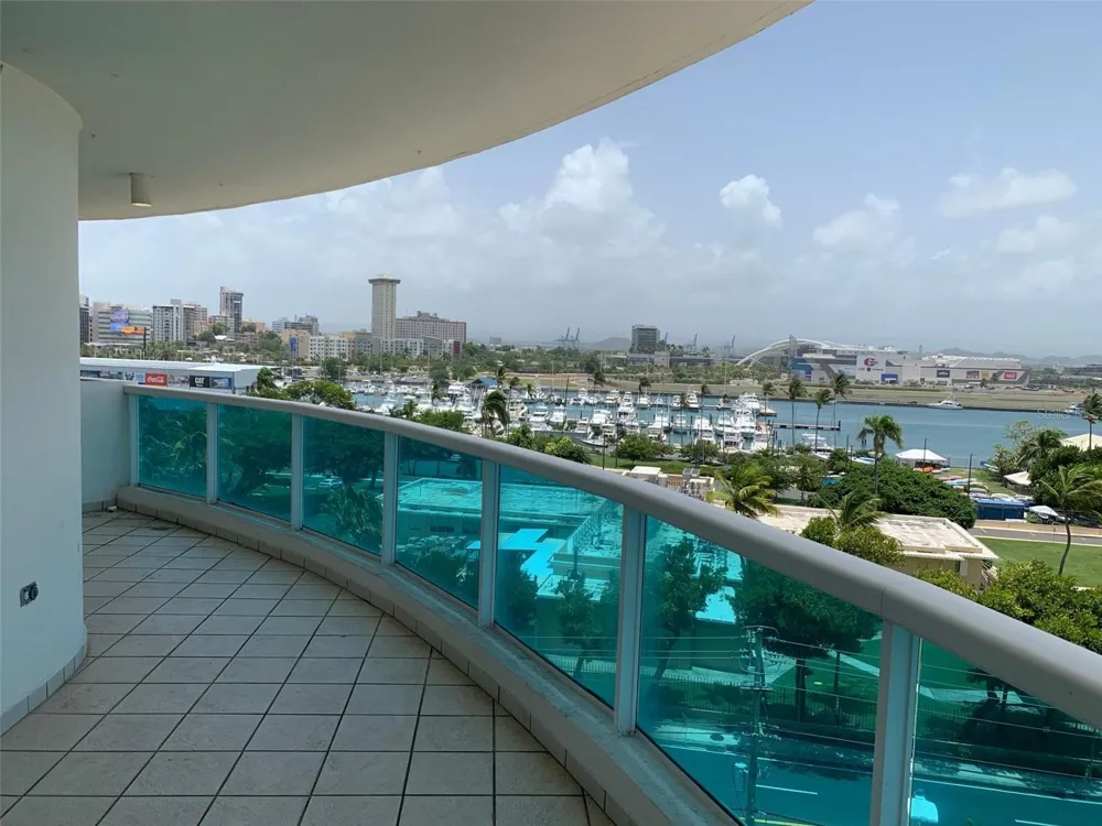 550 AVENIDA CONSTITUCION #810 San Juan, PR 00901