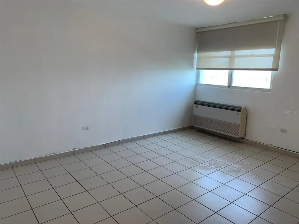 550 AVENIDA CONSTITUCION #810 San Juan, PR 00901