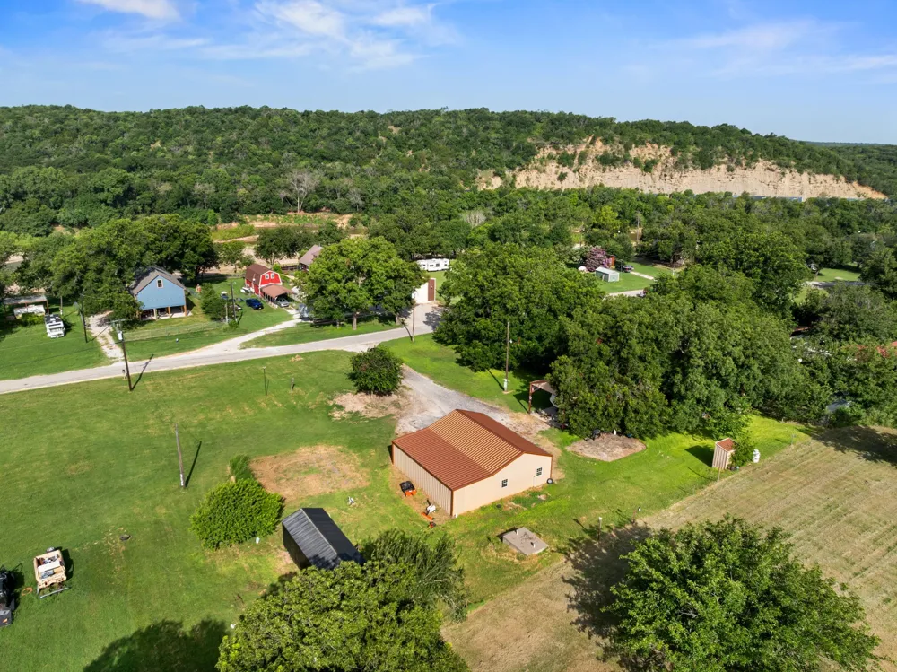 800 River View Road Millsap, TX 76066