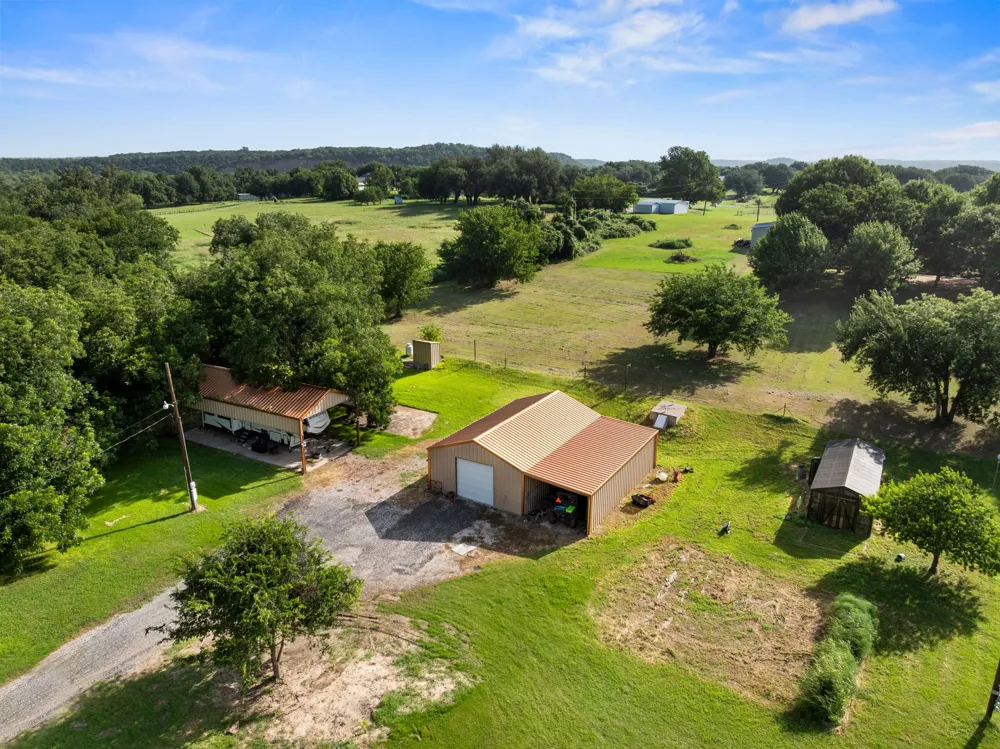 800 River View Road Millsap, TX 76066