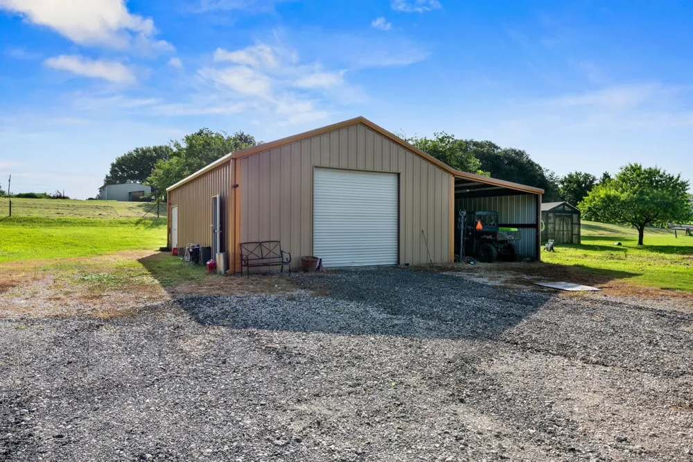 800 River View Road Millsap, TX 76066