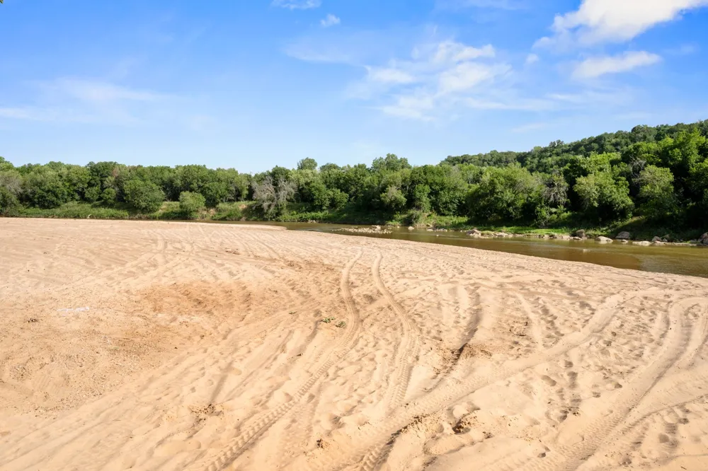 800 River View Road Millsap, TX 76066