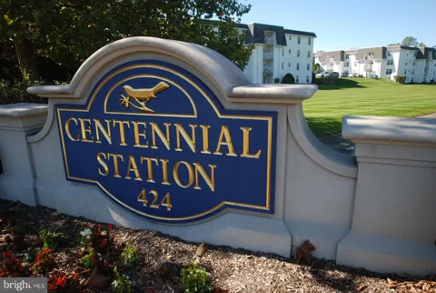 3204 CENTENNIAL STATION