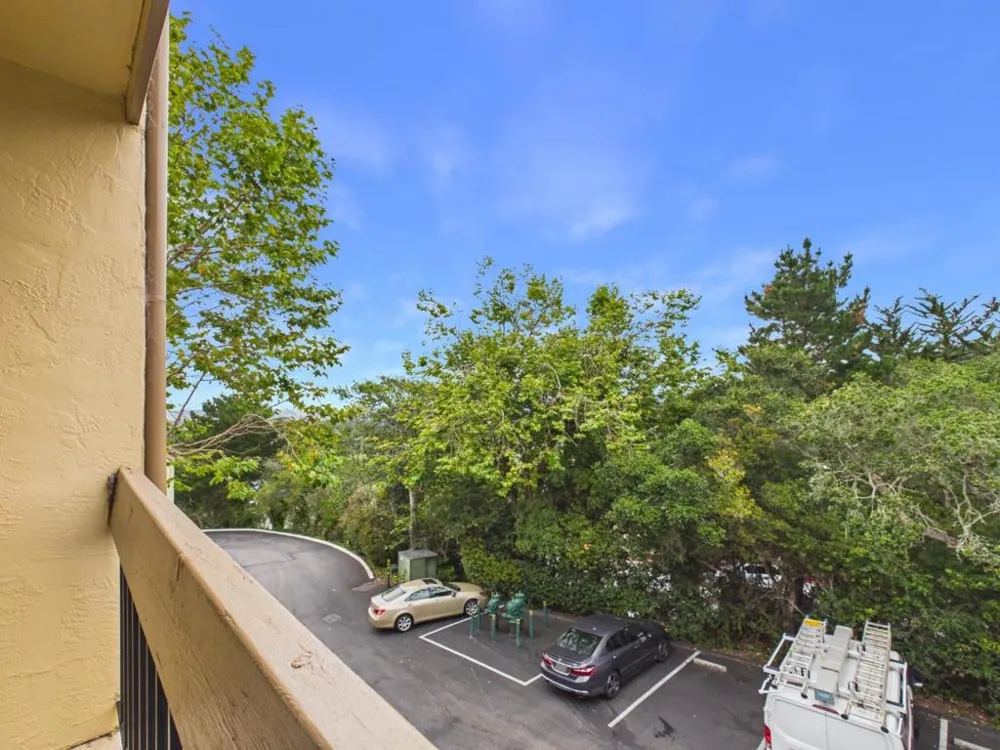 4202 Golden Oaks Lane #4202 Monterey, CA 93940