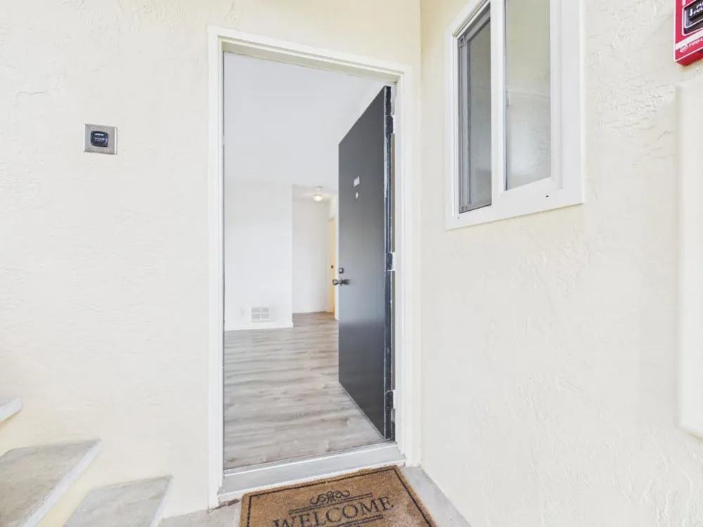 4202 Golden Oaks Lane #4202 Monterey, CA 93940