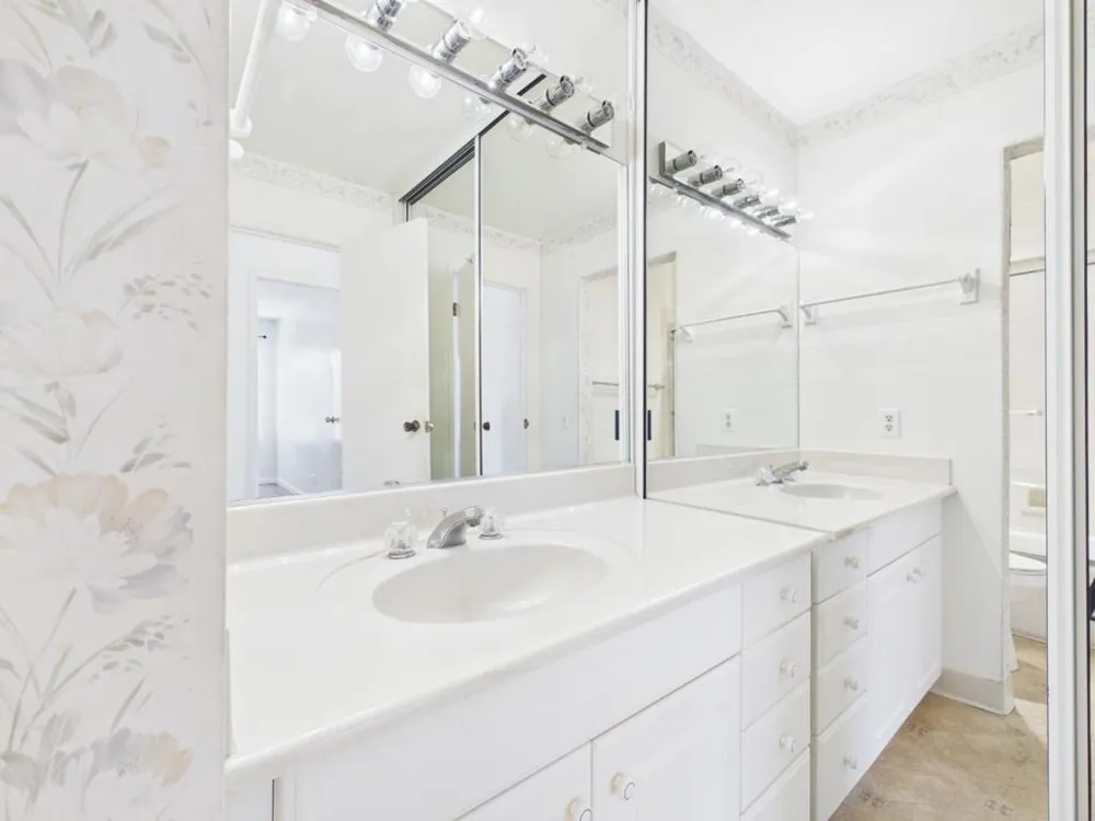 4202 Golden Oaks Lane #4202 Monterey, CA 93940