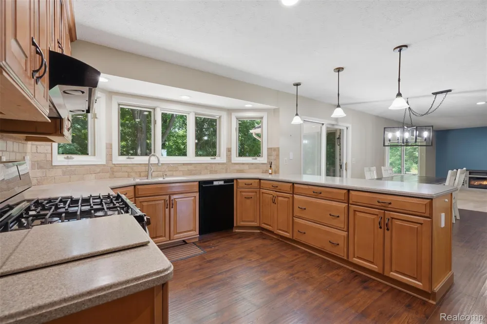 5336 Urbana Drive Genoa Township, MI 48116