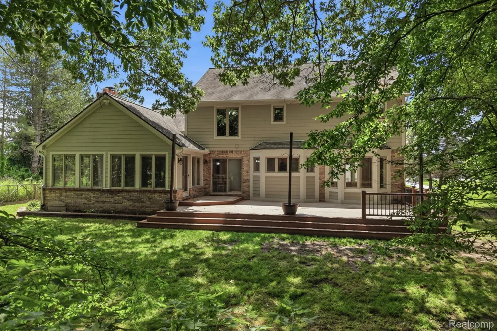 5336 Urbana Drive Genoa Township, MI 48116