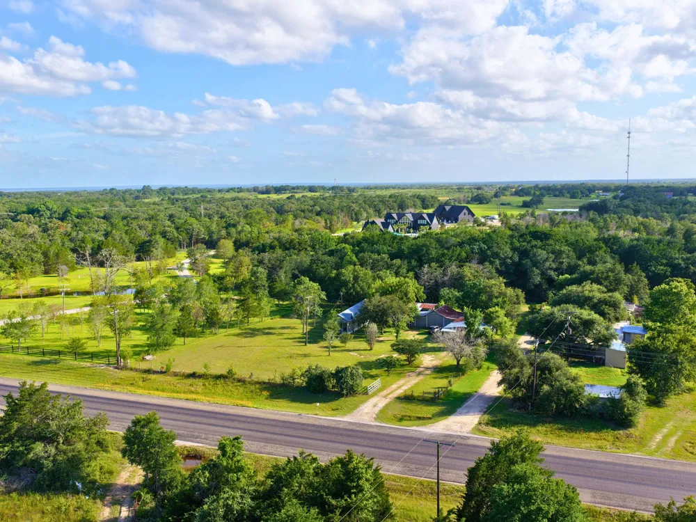 12828 State Highway 36 S Caldwell, TX 77836