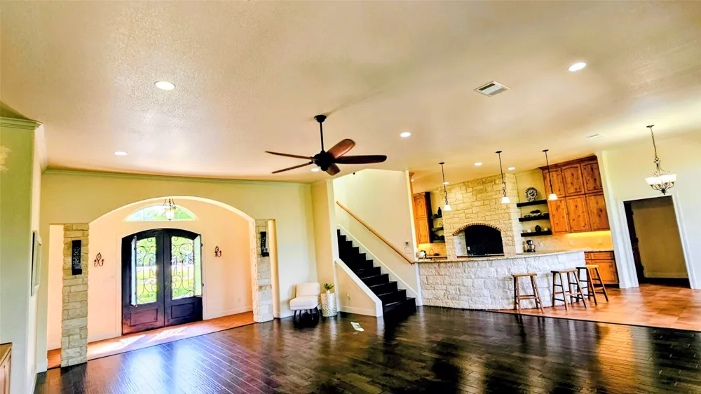 189 Moccasin Canyon Cedar Creek, TX 78612