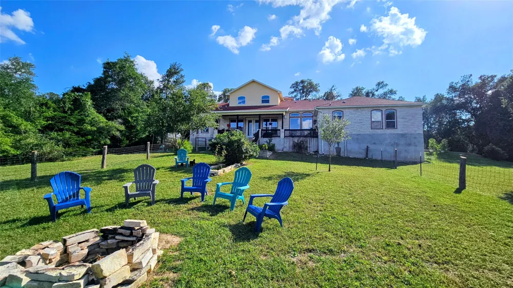 189 Moccasin Canyon Cedar Creek, TX 78612
