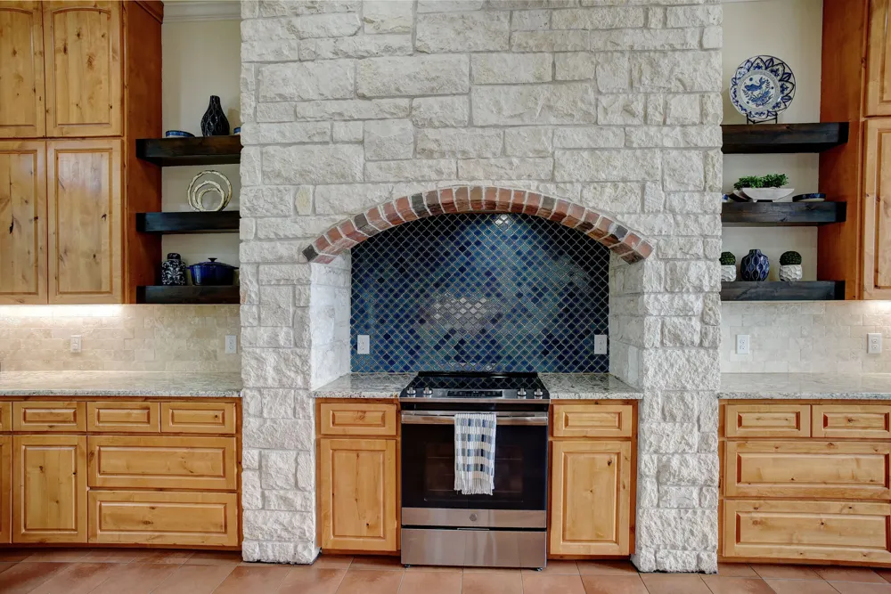 189 Moccasin Canyon Cedar Creek, TX 78612