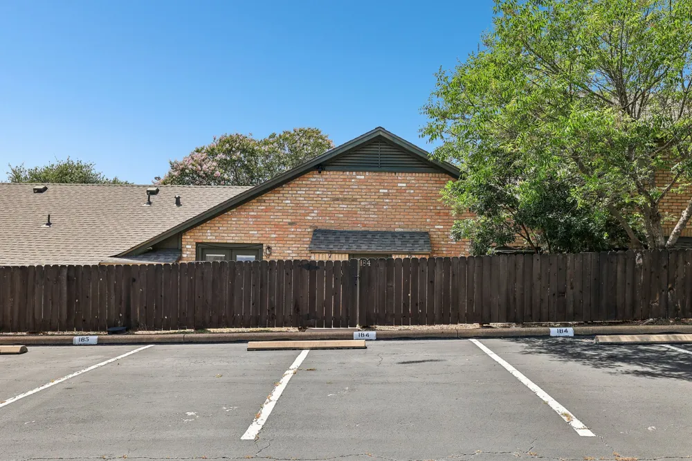 1015 Yager Lane #184 Austin, TX 78753