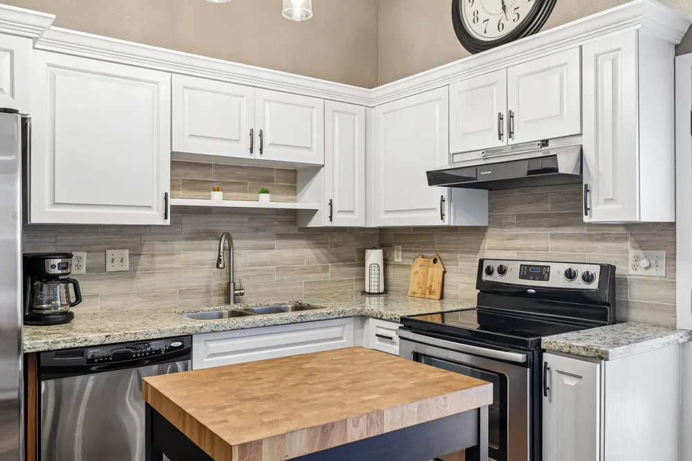 1015 Yager Lane #184 Austin, TX 78753