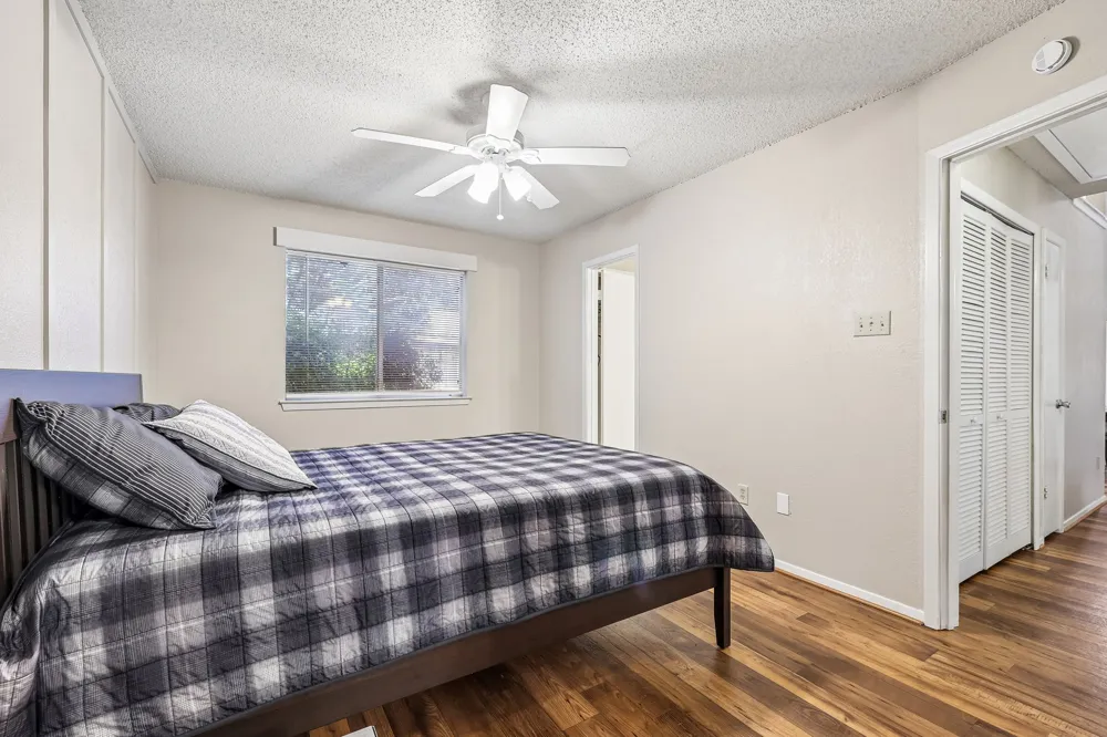 1015 Yager Lane #184 Austin, TX 78753