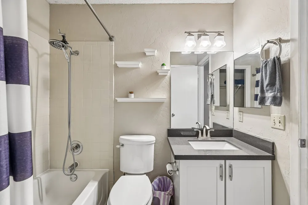 1015 Yager Lane #184 Austin, TX 78753