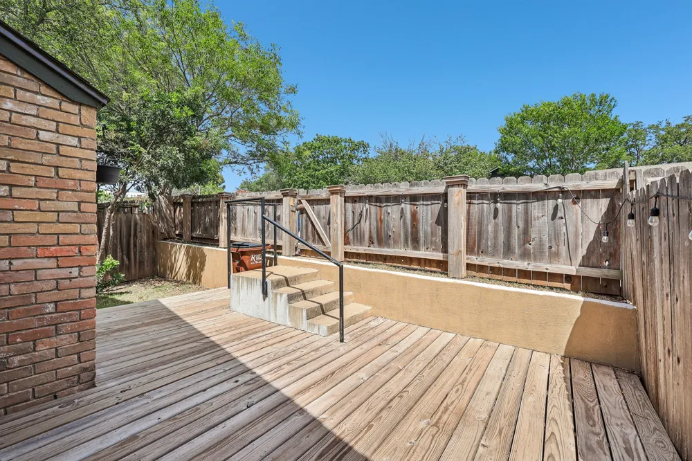1015 Yager Lane #184 Austin, TX 78753