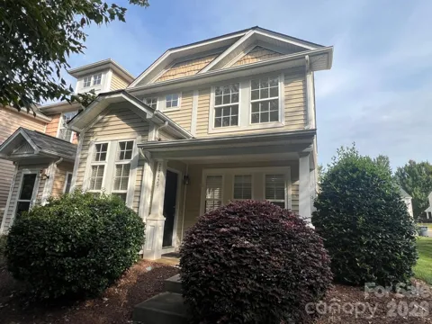 18429 Streamline Court