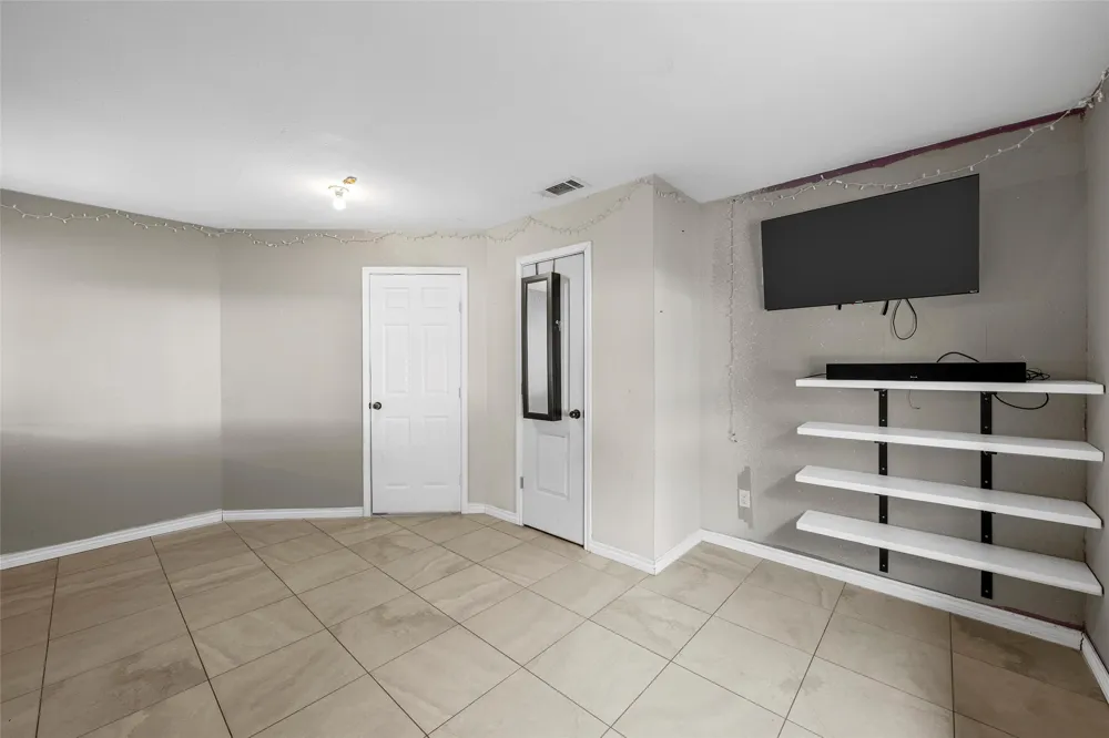 1002 Caron Street Robinson, TX 76706