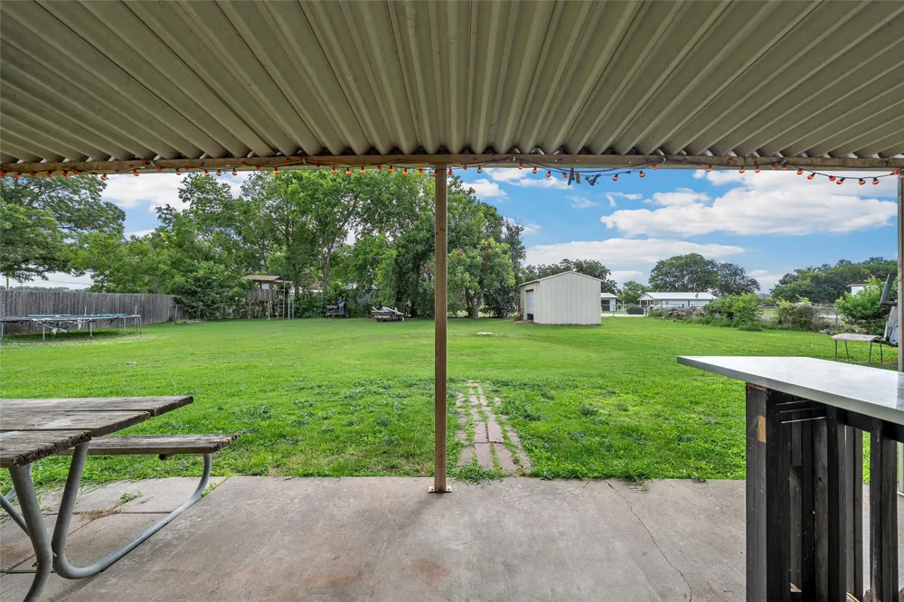 1002 Caron Street Robinson, TX 76706