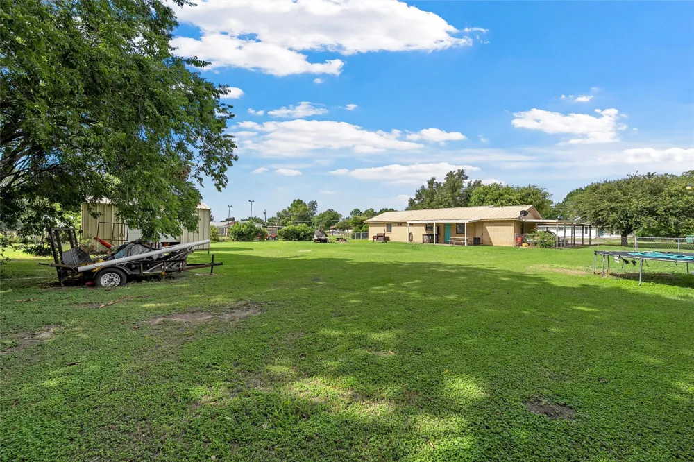 1002 Caron Street Robinson, TX 76706