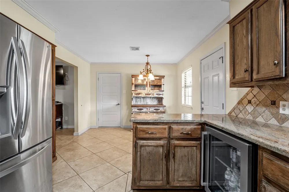 1002 Caron Street Robinson, TX 76706