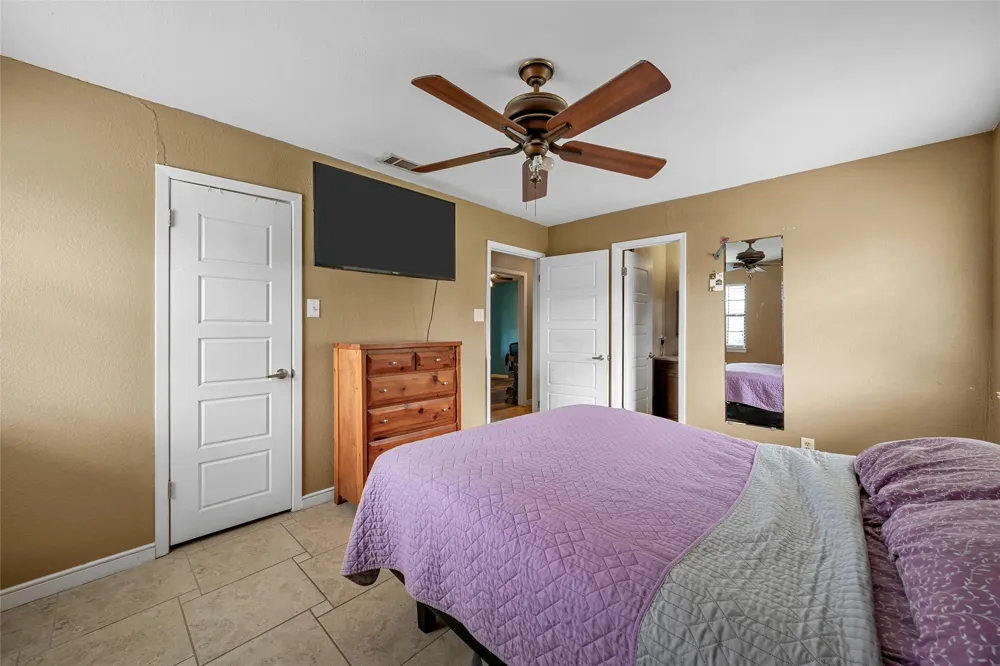 1002 Caron Street Robinson, TX 76706