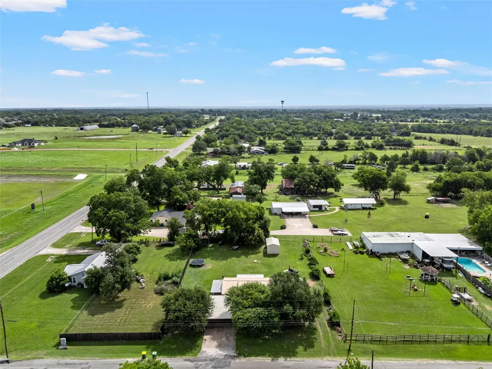 1002 Caron Street Robinson, TX 76706