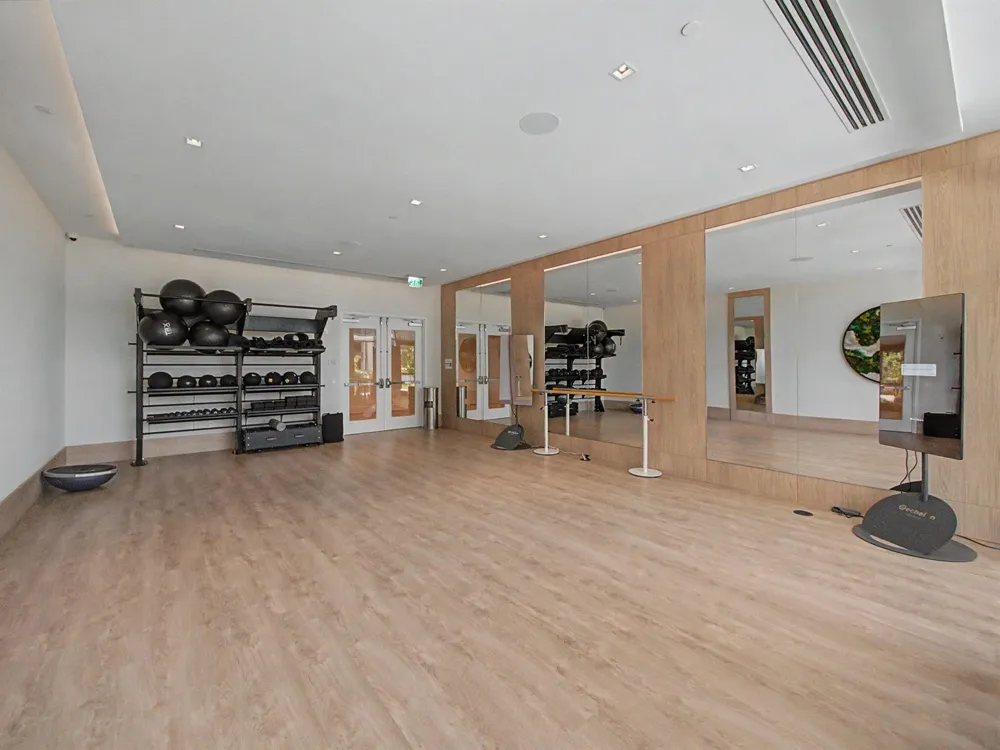220 Lake Shore Drive #621 Lake Park, FL 33403