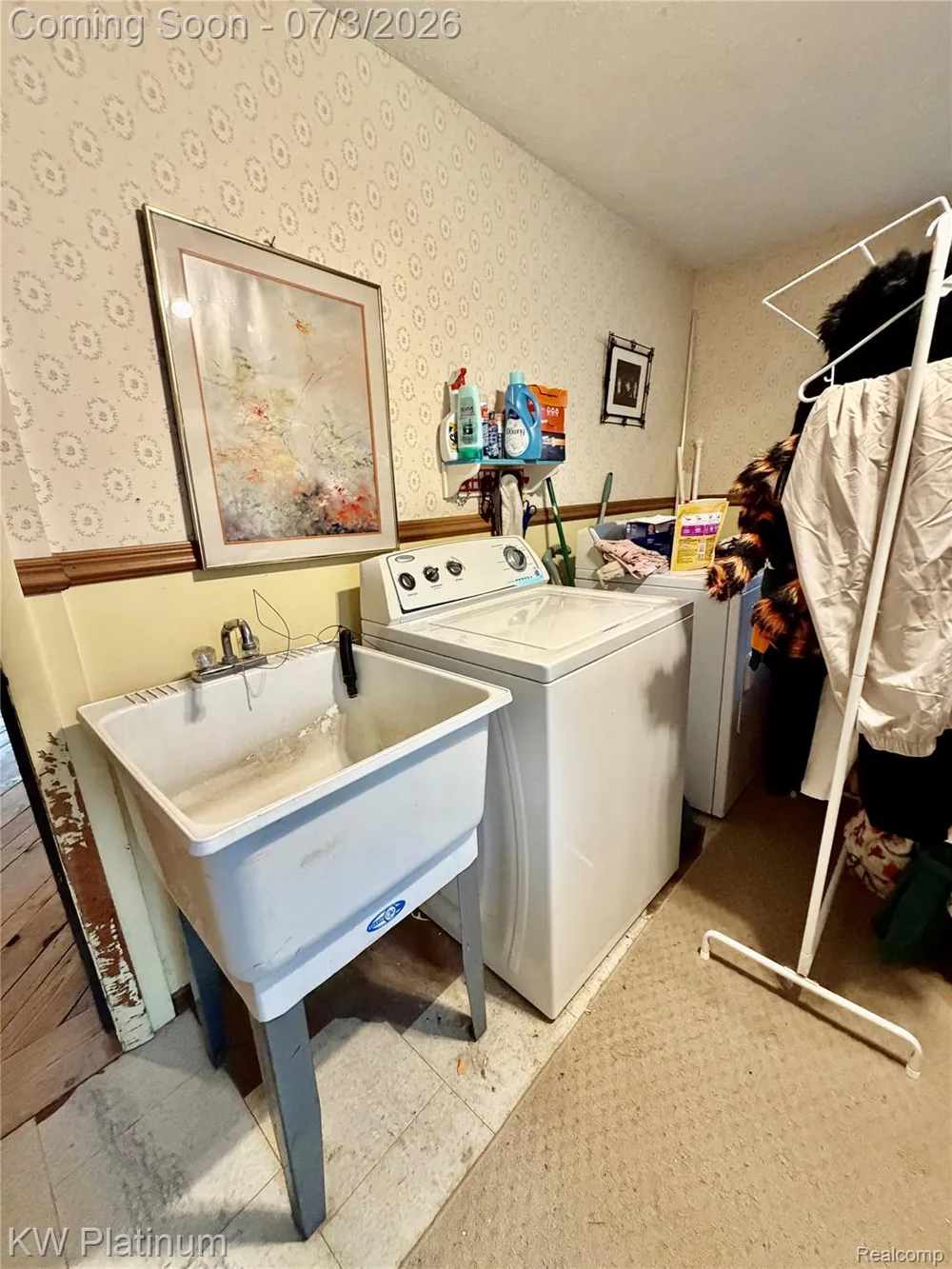 7955 Lakeshore Road Burtchville Township, MI 48059
