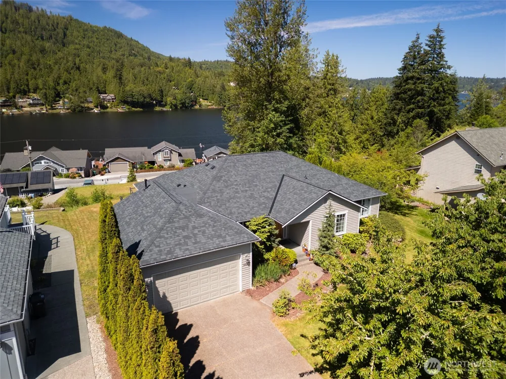 18820 Big Lake Ridge Place Mount Vernon, WA 98274