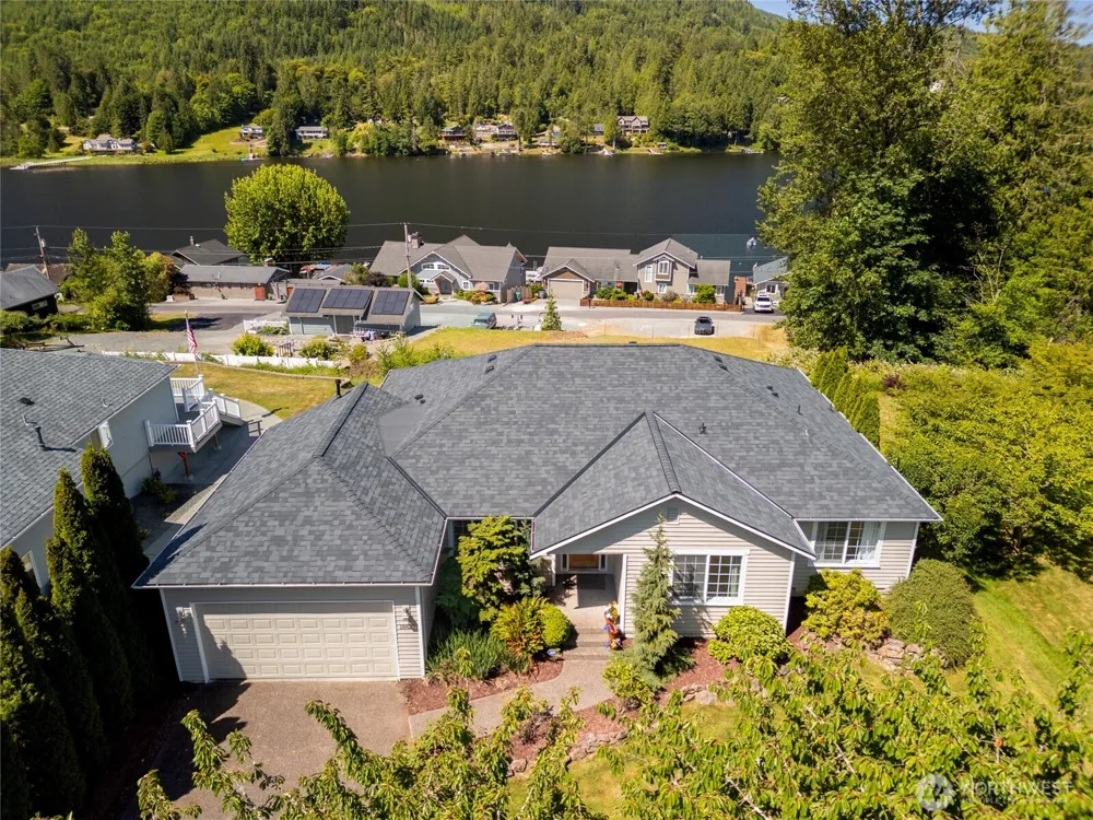 18820 Big Lake Ridge Place Mount Vernon, WA 98274