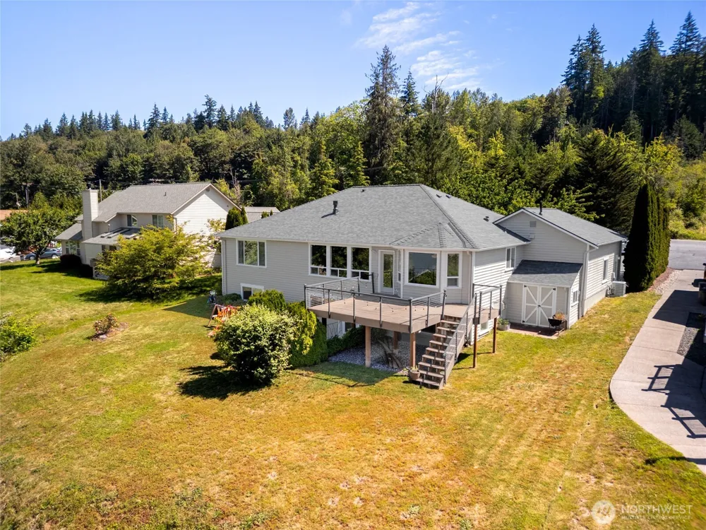18820 Big Lake Ridge Place Mount Vernon, WA 98274