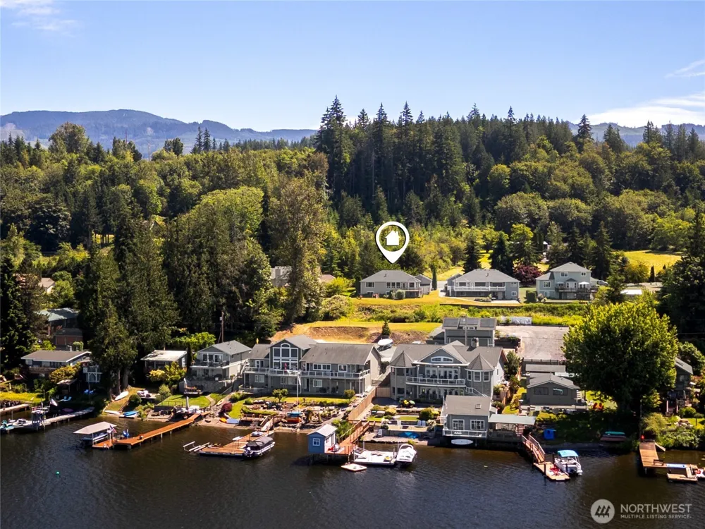 18820 Big Lake Ridge Place Mount Vernon, WA 98274