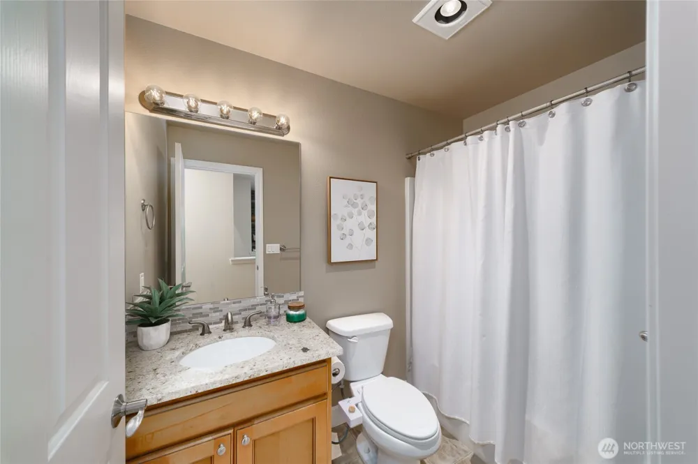 18820 Big Lake Ridge Place Mount Vernon, WA 98274