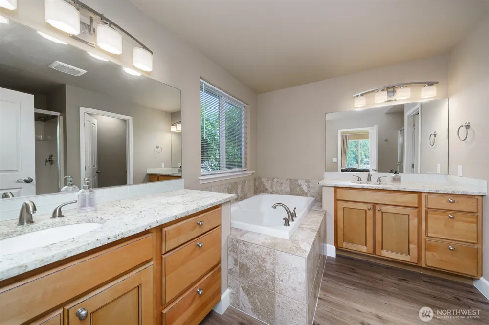 18820 Big Lake Ridge Place Mount Vernon, WA 98274