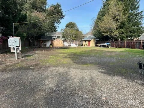 23 Chase Lane
