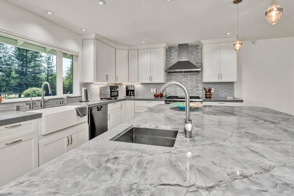 1790 Mckinley Road Napa, CA 94558
