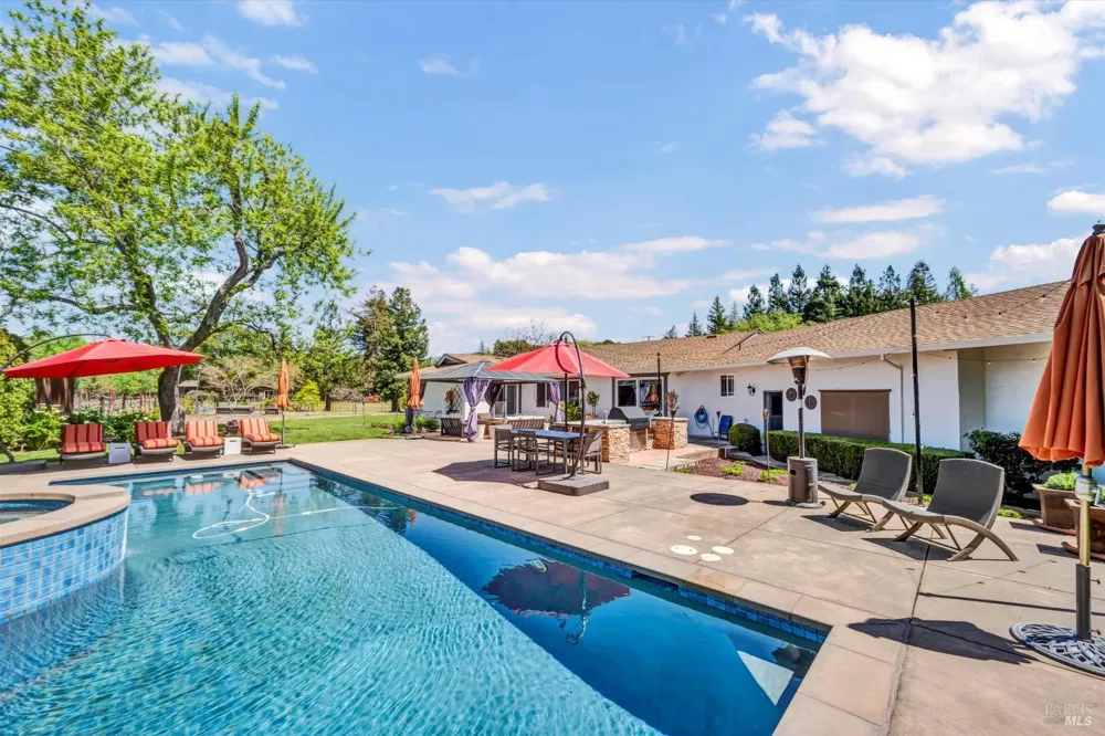 1790 Mckinley Road Napa, CA 94558
