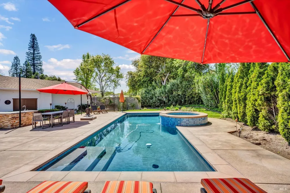 1790 Mckinley Road Napa, CA 94558