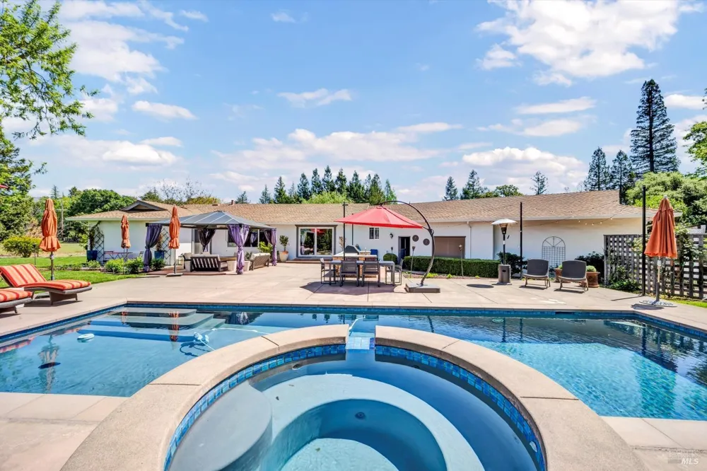 1790 Mckinley Road Napa, CA 94558